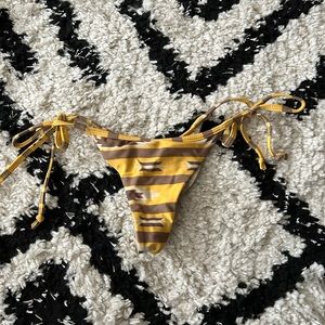 Acacia Choctaw string bottoms